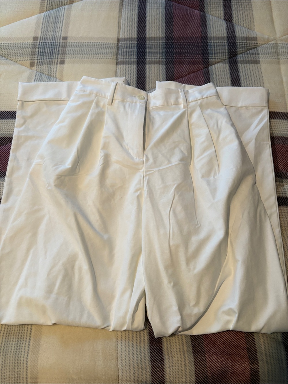 Lululemon linen trousers
